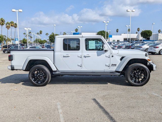 2022 Jeep Gladiator High Altitude