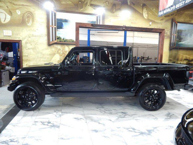 2022 Jeep Gladiator High Altitude