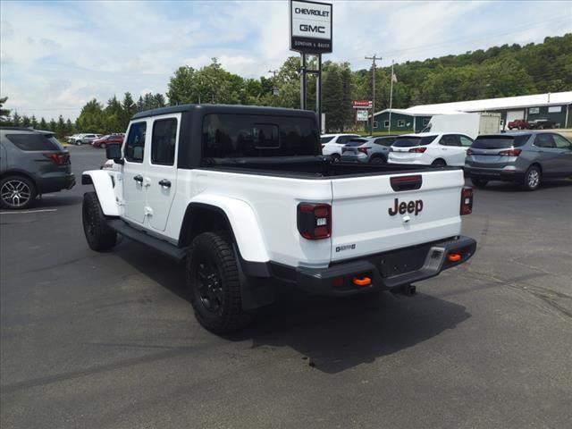 2022 Jeep Gladiator Mojave