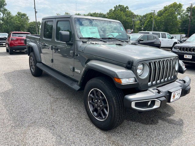 2022 Jeep Gladiator Overland