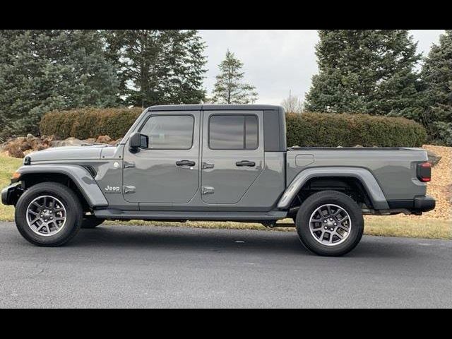 2022 Jeep Gladiator Overland