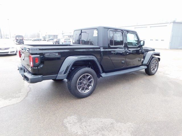 2022 Jeep Gladiator Overland