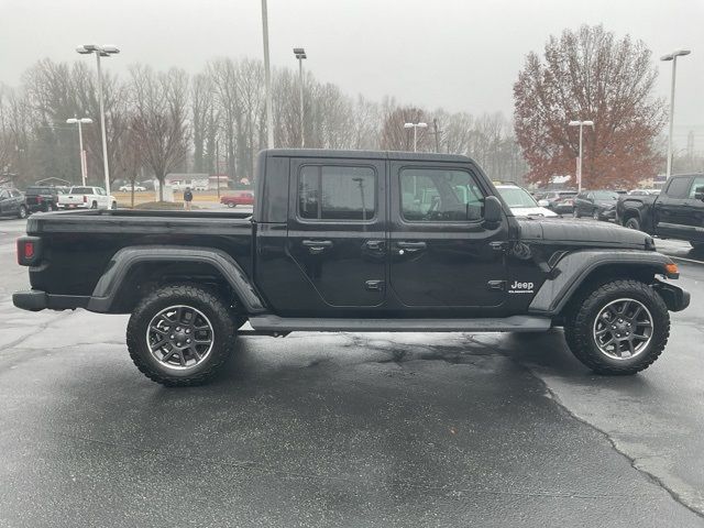 2022 Jeep Gladiator Overland