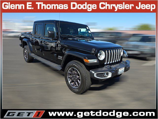 2022 Jeep Gladiator Overland