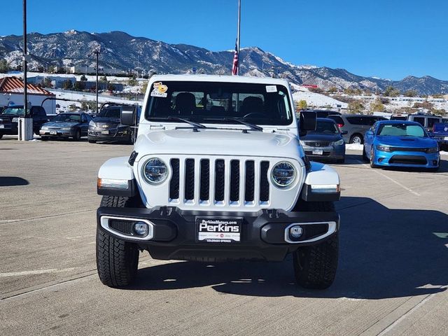 2022 Jeep Gladiator Overland