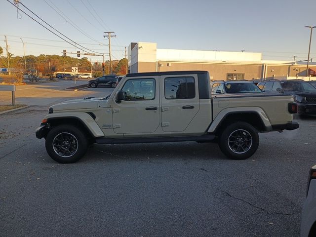 2022 Jeep Gladiator Overland