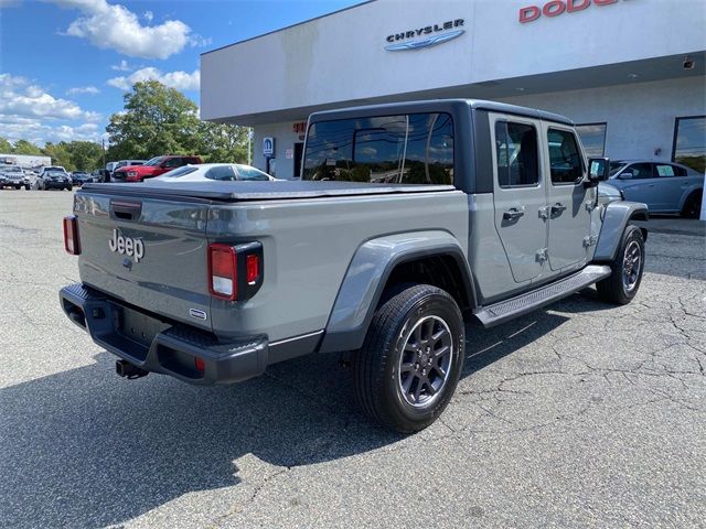 2022 Jeep Gladiator Overland