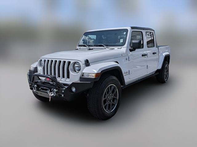 2022 Jeep Gladiator Overland