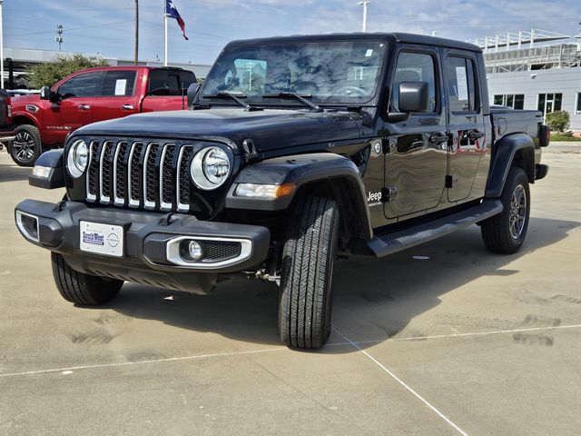 2022 Jeep Gladiator Overland