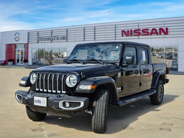 2022 Jeep Gladiator Overland