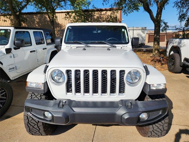 2022 Jeep Gladiator Overland