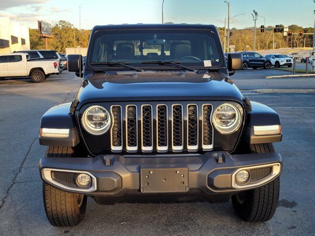 2022 Jeep Gladiator Overland