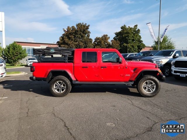 2022 Jeep Gladiator Overland