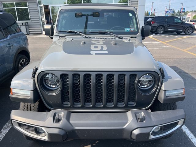 2022 Jeep Gladiator Overland