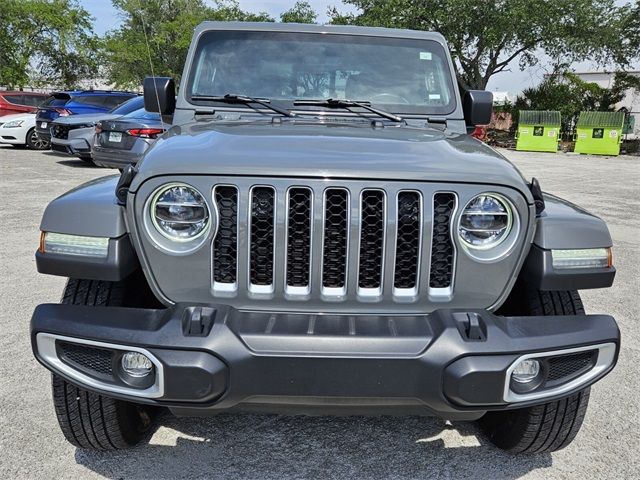 2022 Jeep Gladiator Overland