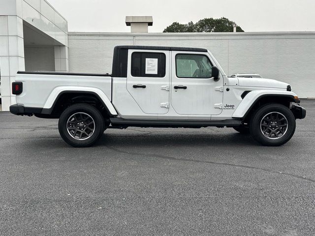 2022 Jeep Gladiator Overland