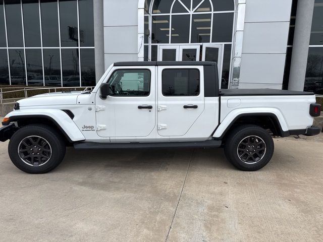 2022 Jeep Gladiator Overland