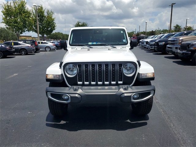 2022 Jeep Gladiator Overland