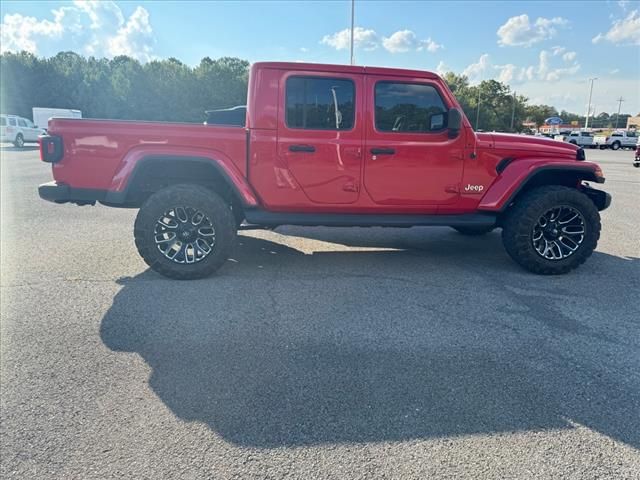 2022 Jeep Gladiator Overland