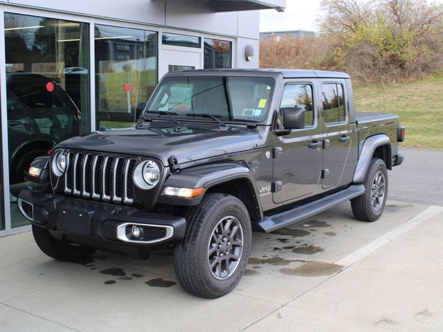 2022 Jeep Gladiator Overland