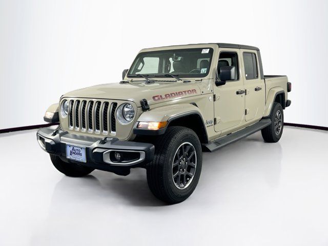 2022 Jeep Gladiator Overland