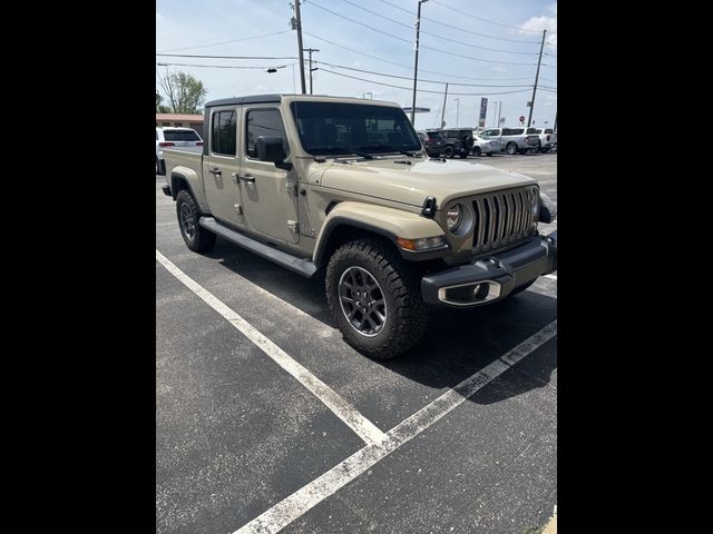 2022 Jeep Gladiator Overland