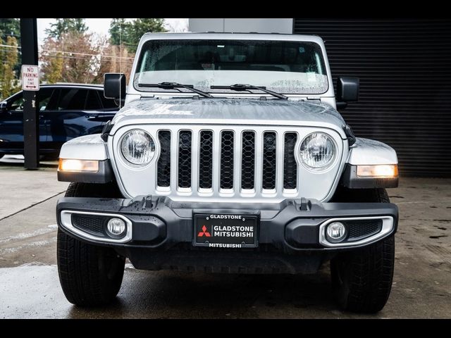 2022 Jeep Gladiator Overland