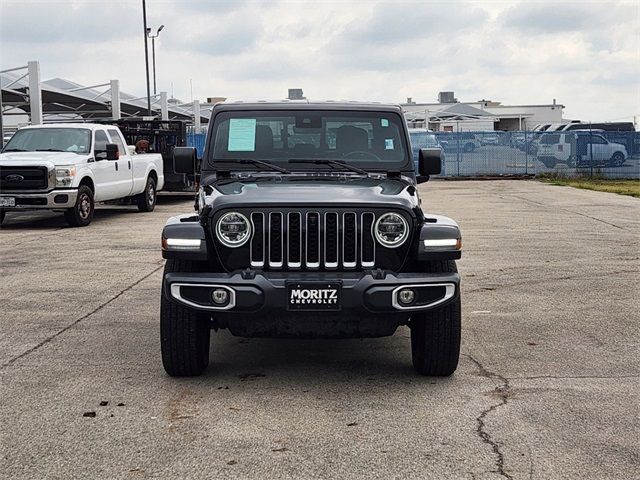 2022 Jeep Gladiator Overland