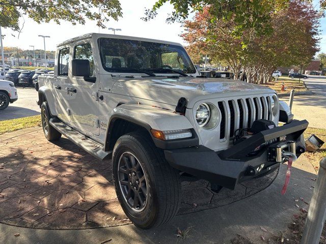 2022 Jeep Gladiator Overland