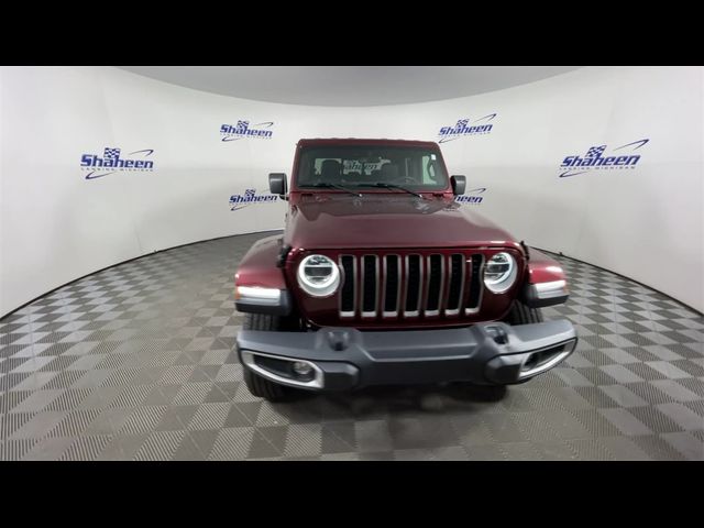 2022 Jeep Gladiator Overland