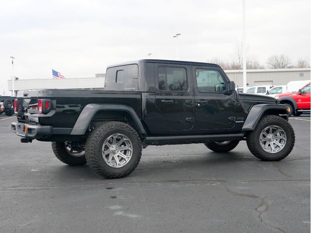 2022 Jeep Gladiator Overland