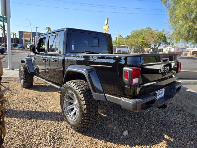 2022 Jeep Gladiator Overland