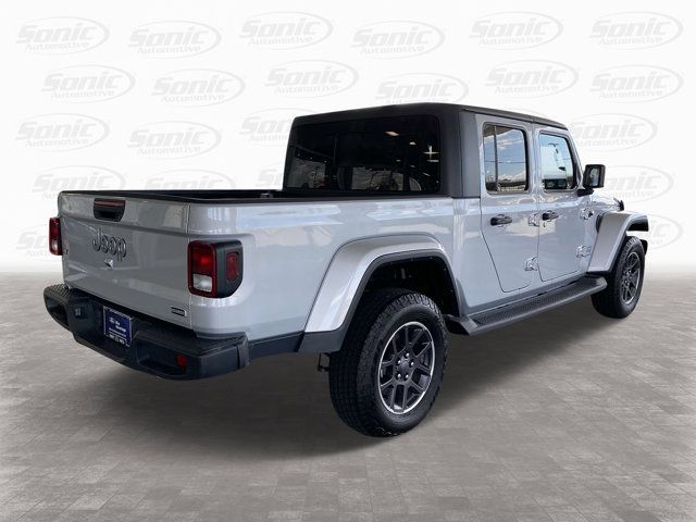 2022 Jeep Gladiator Overland