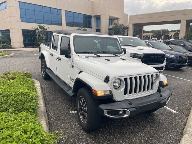 2022 Jeep Gladiator Overland