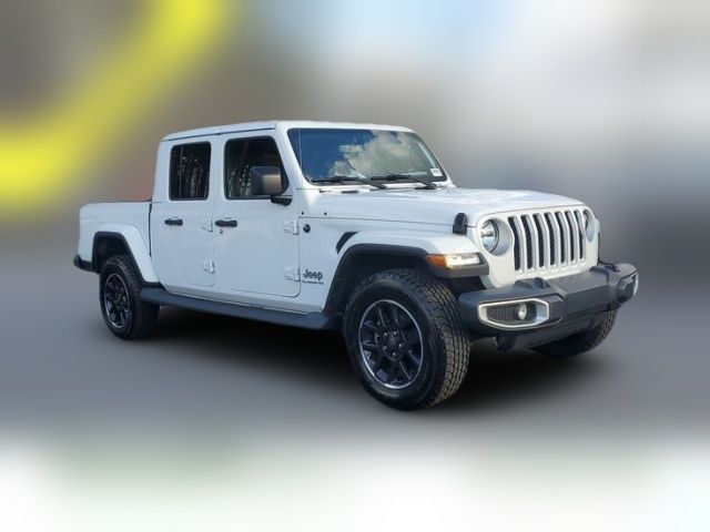 2022 Jeep Gladiator Overland