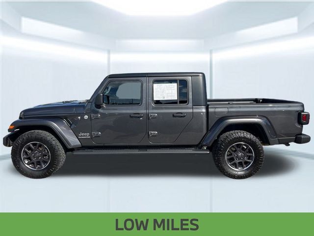 2022 Jeep Gladiator Overland