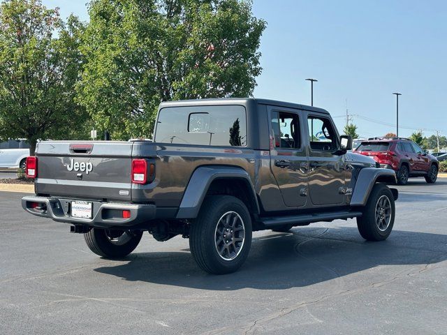 2022 Jeep Gladiator Overland