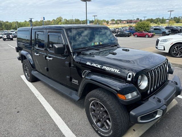 2022 Jeep Gladiator Overland