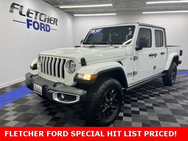 2022 Jeep Gladiator Overland