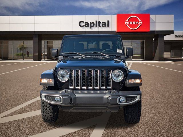 2022 Jeep Gladiator Overland