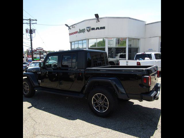 2022 Jeep Gladiator Overland