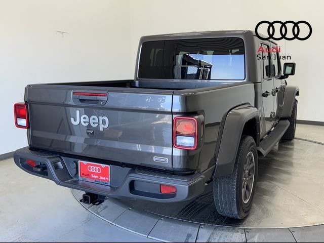 2022 Jeep Gladiator Overland