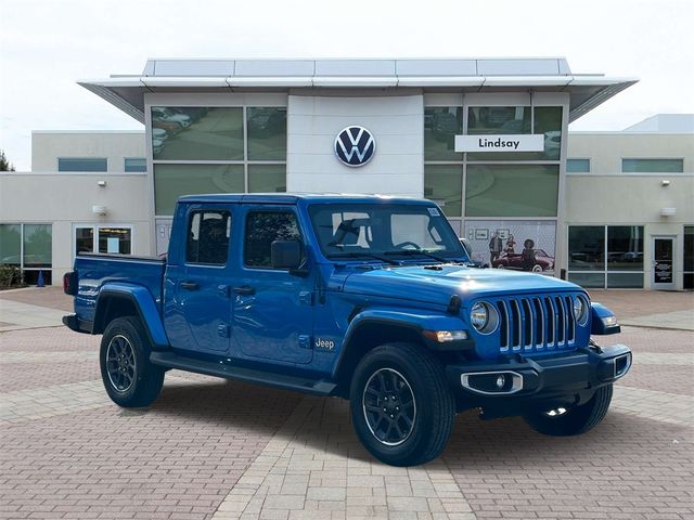 2022 Jeep Gladiator Overland