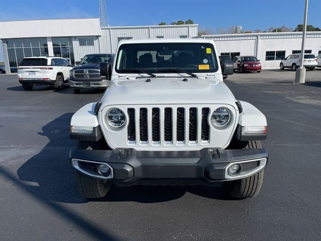 2022 Jeep Gladiator Overland