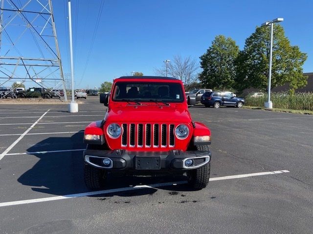 2022 Jeep Gladiator Overland