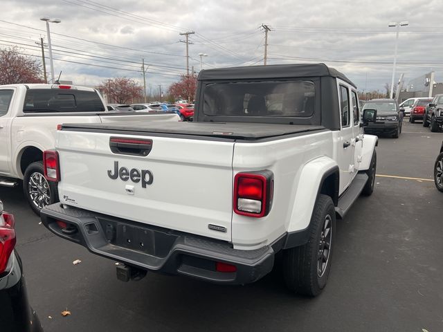 2022 Jeep Gladiator Overland