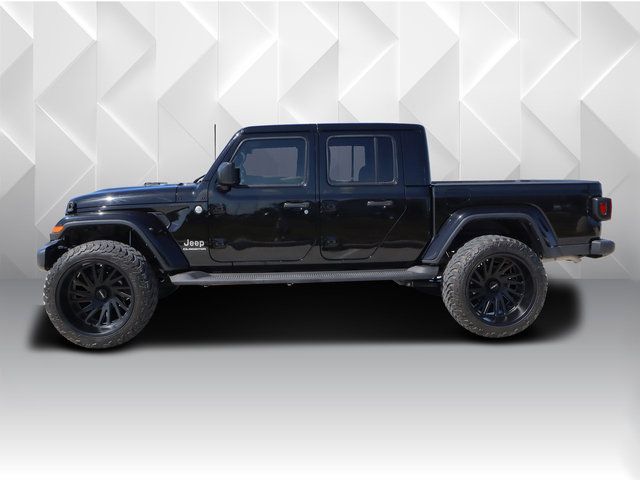 2022 Jeep Gladiator Overland