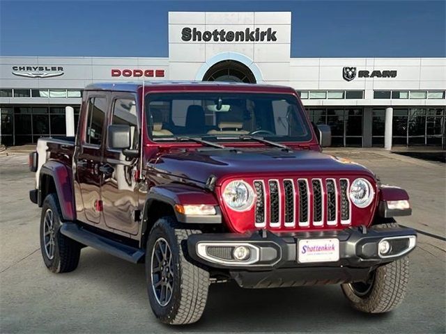 2022 Jeep Gladiator Overland