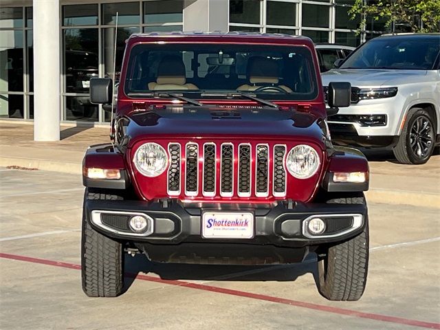 2022 Jeep Gladiator Overland