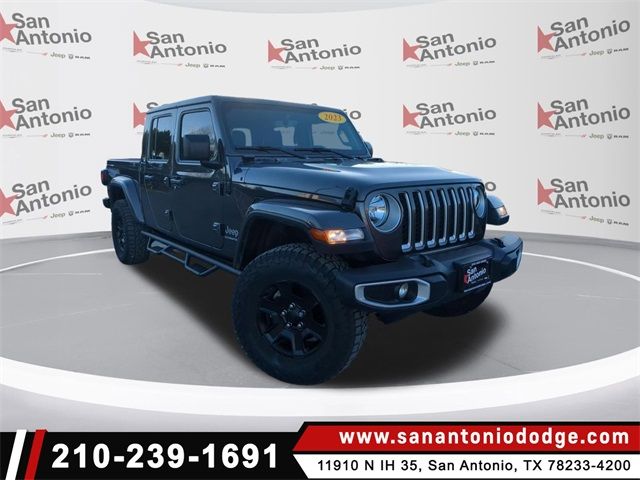 2022 Jeep Gladiator Overland